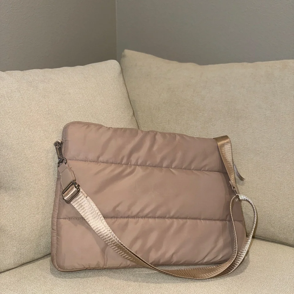 Tan Laptop Sleeve with Strap